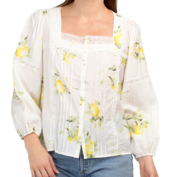 Lemon print embroidered top Tops - NWT Long Sleeve Lemon Print Top Size US XL